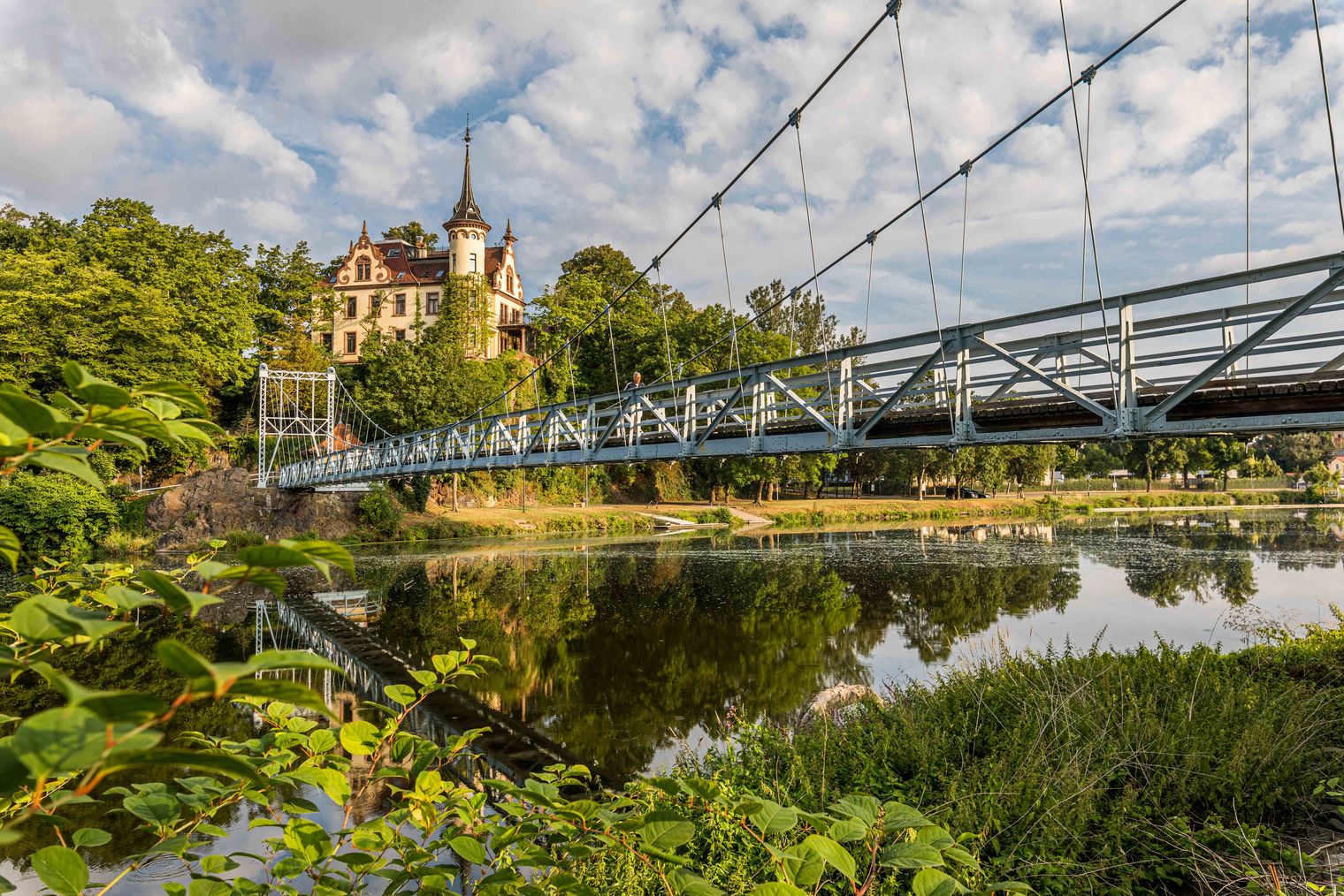 Mulderadweg - Hängebrücke bei Grimma