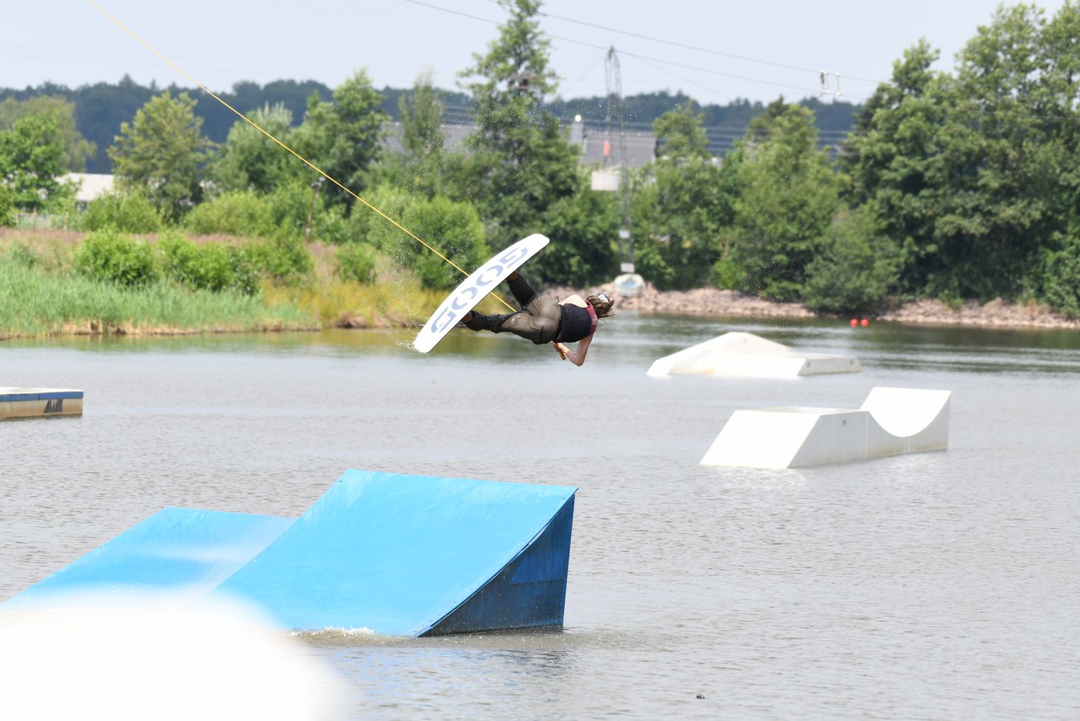 Pineapplewakepark in Rossau - Deine Wakeoase im Herzen Sachsens