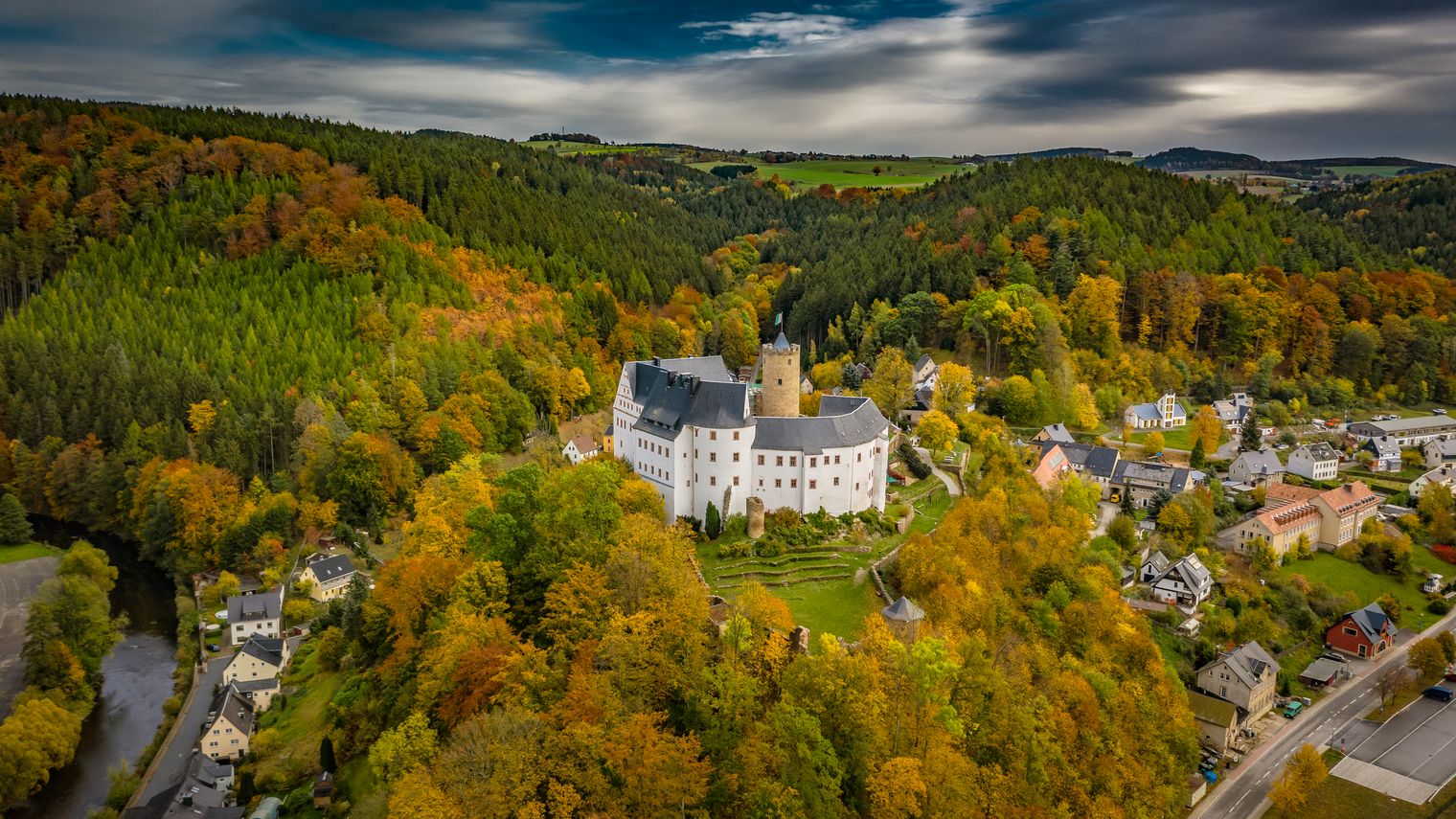 Burg Scharfenstein von oben 2 (c) Patrick Engert