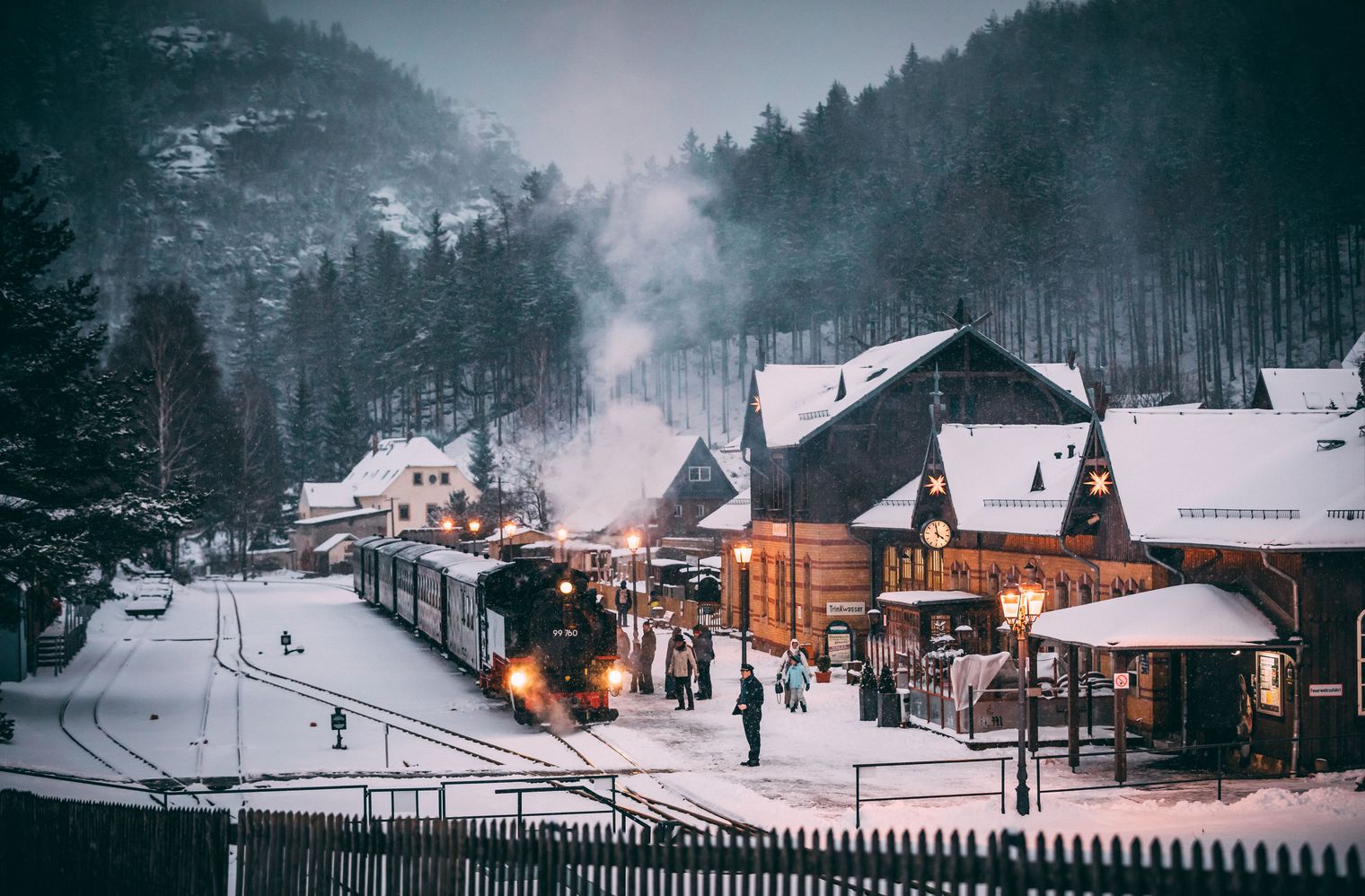 Oybin im Winter, Bahnhof der Schmalspurbahn