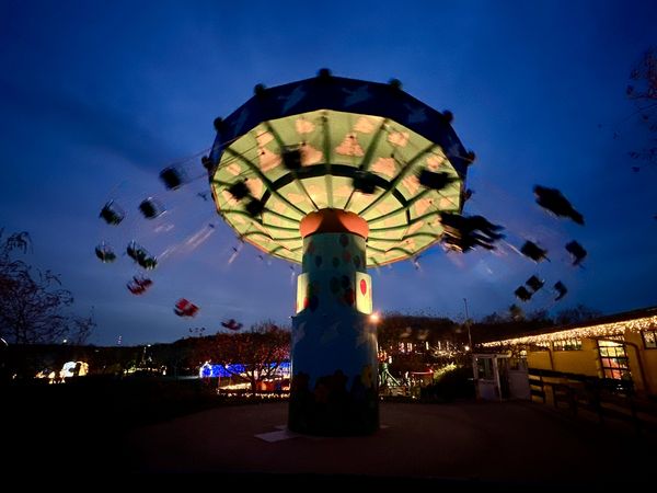 Winterzauber im Sonnenlandpark Winterzauber im Sonnenlandpark, Wellenflieger