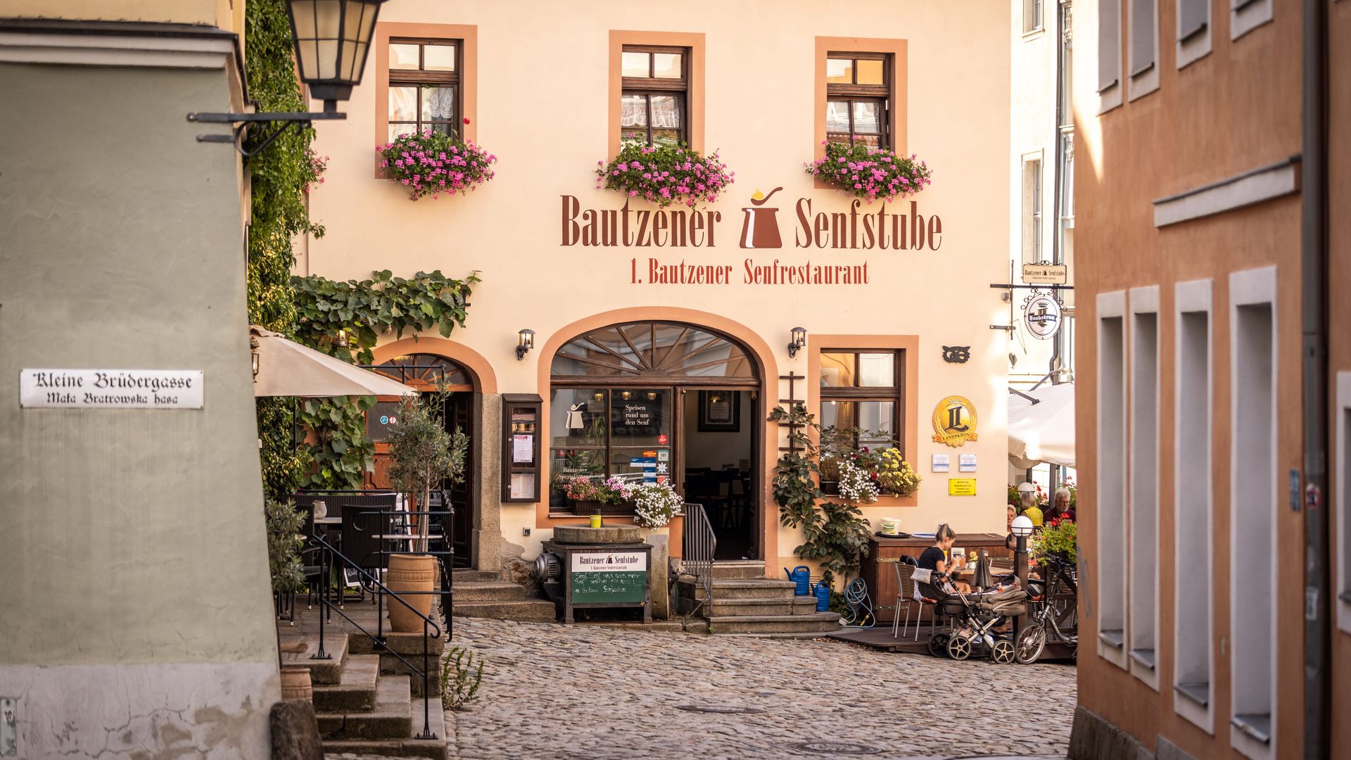 Senfrestaurant in der Altstadt von Bautzen / Mustard restaurant in the old town of Bautzen