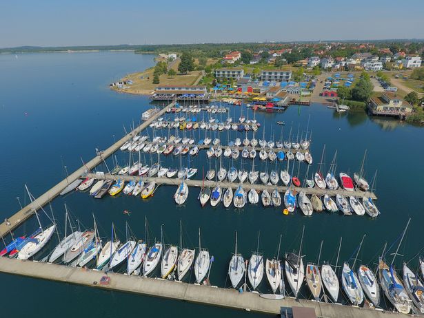 Cospuden Pier 1