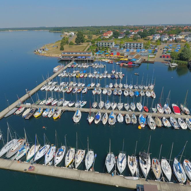 Cospuden Pier 1