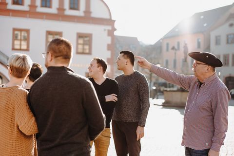 Gruppe bei einer Stadtführung