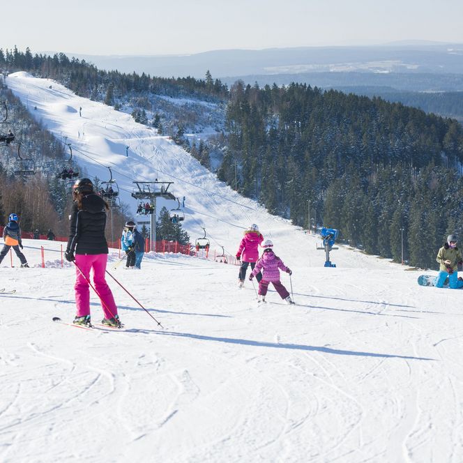 Ski Alpin in der Skiwelt Schöneck im Vogtland