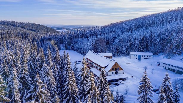 Winterwald imVogtland aus der Vogelperspektive