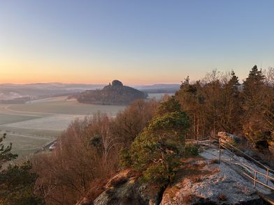 Blick von der Kaiserkrone zum Zirkelstein Blick von der Kaiserkrone zum Zirkelstein