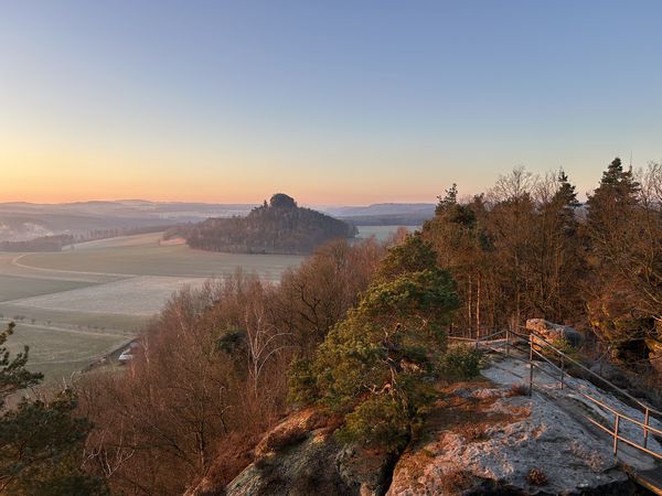 Blick von der Kaiserkrone zum Zirkelstein Blick von der Kaiserkrone zum Zirkelstein