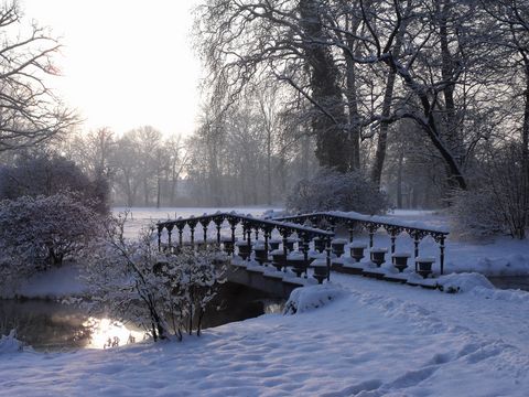 Fuchsienbrücke in Bad Muskau im Schnee