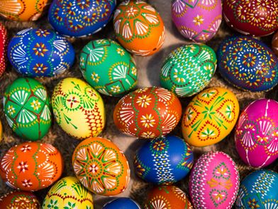 Traditionell verzierte sorbische Ostereier