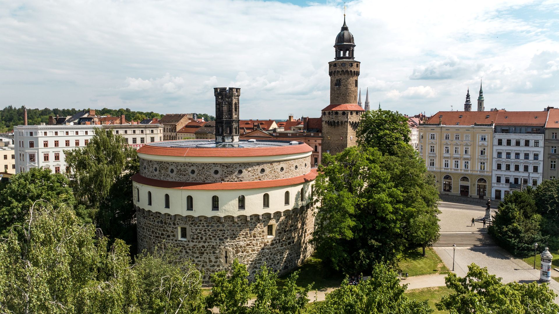 Kulturhistorisches Museum in Görlitz im Sommer / Museum of History and Culture in Görlitz in summer