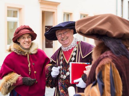 Stadtführung in historischen Gewändern