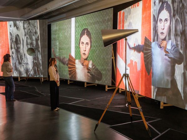 Ausstellungsansicht William Kentridge "Listen to the echo" im Albertinum, Dresden
